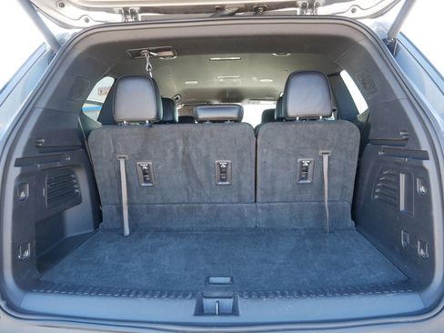 Used 2025 Buick Enclave Preferred image 18