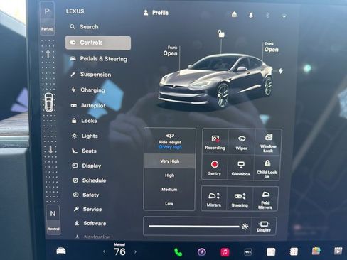 Used 2022 Tesla Model S image 20