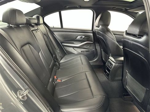 Used 2023 BMW 330i Sedan image 28