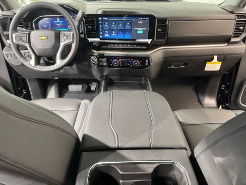 New 2026 Chevrolet Silverado 2500 LT w/ Z71 Chrome Sport Edition AWD/4WD image 13