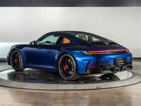 New 2026 Porsche 911 Carrera GTS image 3