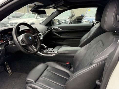 Used 2022 BMW 430i xDrive Coupe w/ M Sport Package image 3