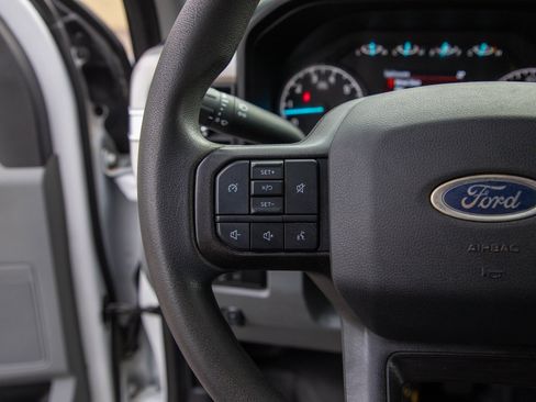Used 2023 Ford F350 XLT AWD/4WD image 22