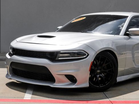 Used 2021 Dodge Charger R/T RWD image 5