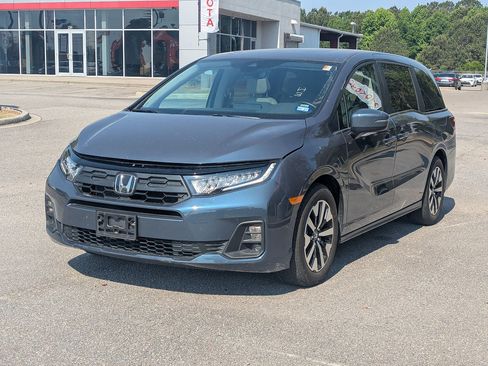 Used 2025 Honda Odyssey EX-L image 7