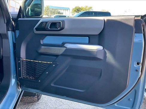 Used 2022 Ford Bronco Badlands w/ Sasquatch Package image 23