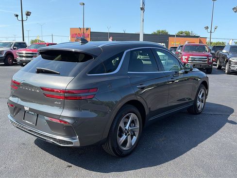 Used 2026 Genesis GV70 2.5T Advanced AWD/4WD image 5