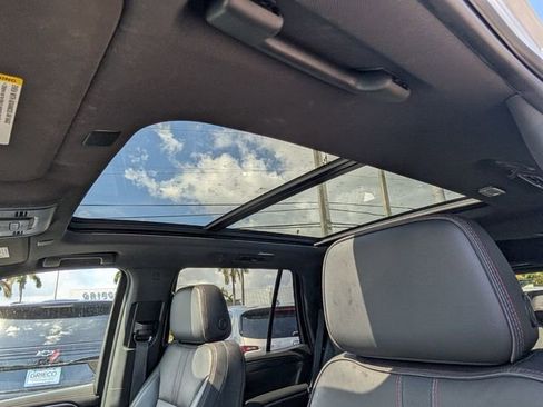 Used 2021 Chevrolet Tahoe RST RWD image 20