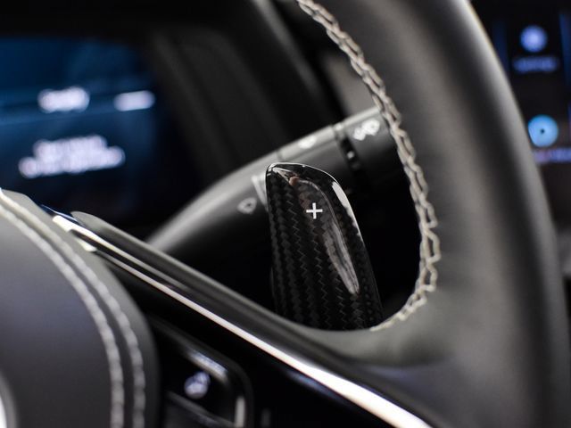 Used 2024 Chevrolet Corvette Z06 RWD image 25