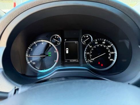 Used 2022 Lexus GX 460 Premium w/ Premium Plus Package AWD/4WD image 19