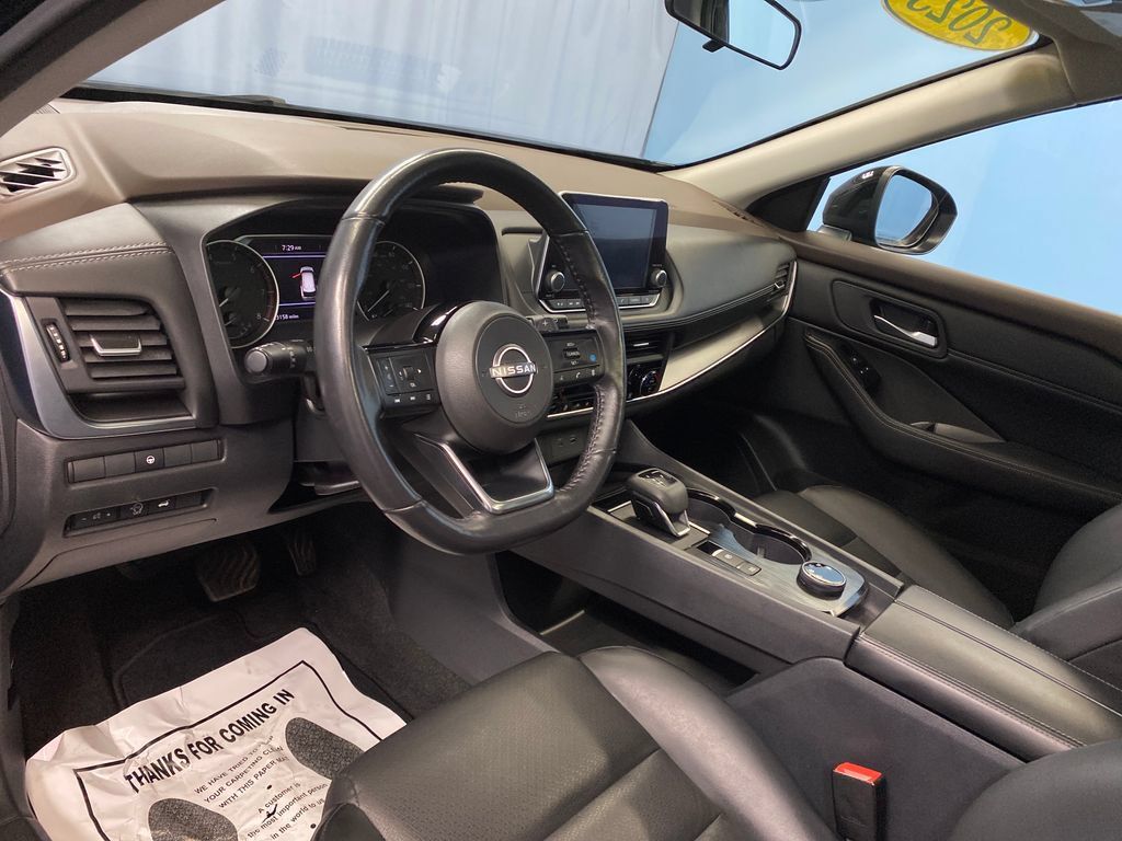 Used 2023 Nissan Rogue SV w/ SV Premium B Package AWD/4WD image 10