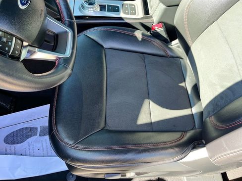 Used 2024 Ford Explorer ST-Line w/ Class IV Trailer Tow Package image 19