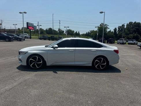 Used 2020 Honda Accord Sport image 7