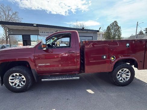 Used 2016 Chevrolet Silverado 2500 LT w/ LT Convenience Package image 4
