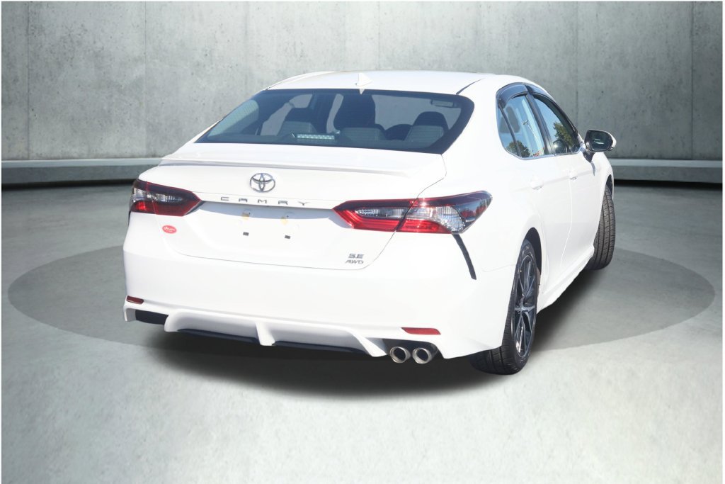 Used 2024 Toyota Camry SE w/ Cold Weather Package AWD/4WD image 27