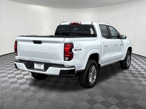 Used 2023 Chevrolet Colorado LT w/ LT Convenience Package AWD/4WD image 6