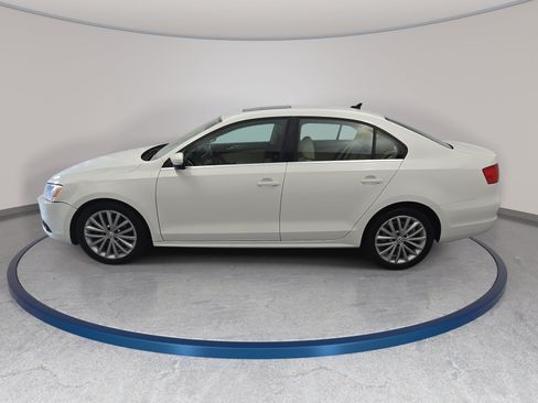 Used 2014 Volkswagen Jetta TDI FWD image 8