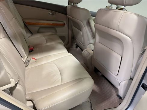 Used 2004 Lexus RX 330 image 31