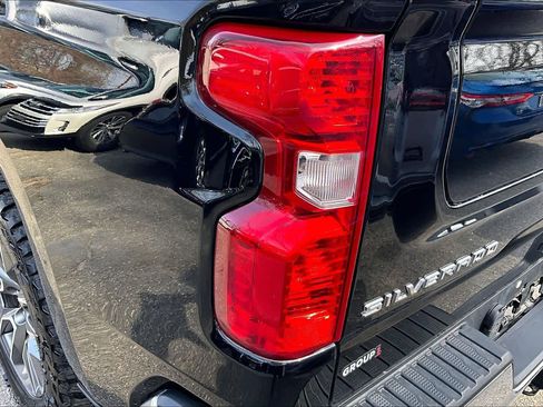 Used 2022 Chevrolet Silverado 1500 LT image 26