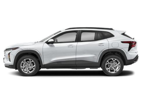 New 2026 Chevrolet Trax ACTIV FWD image 4