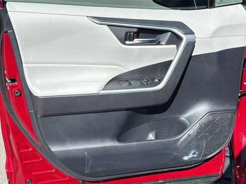 New 2025 Toyota RAV4 XLE Premium image 18