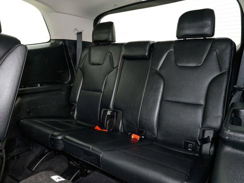 Certified 2022 Kia Telluride EX w/ EX Premium Package image 25