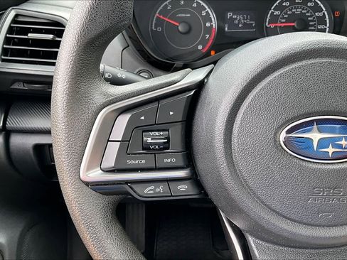 Used 2018 Subaru Crosstrek 2.0i image 23