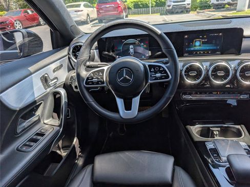 Used 2019 Mercedes-Benz A 220 4MATIC image 16