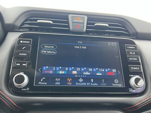 New 2025 Nissan Versa SR FWD image 9