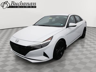 Used 2023 Hyundai Elantra Blue
