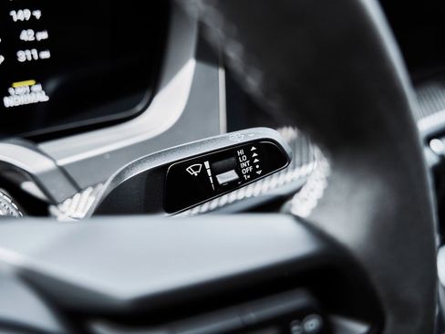 Used 2025 Porsche 911 GT3 image 58