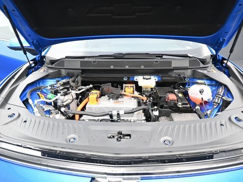 Used 2024 Chevrolet Equinox EV LT image 35