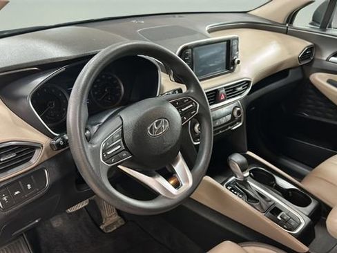 Used 2020 Hyundai Santa Fe SE FWD image 10