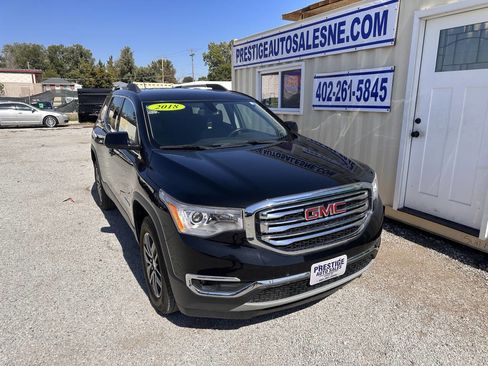 Used 2018 GMC Acadia SLT image 1