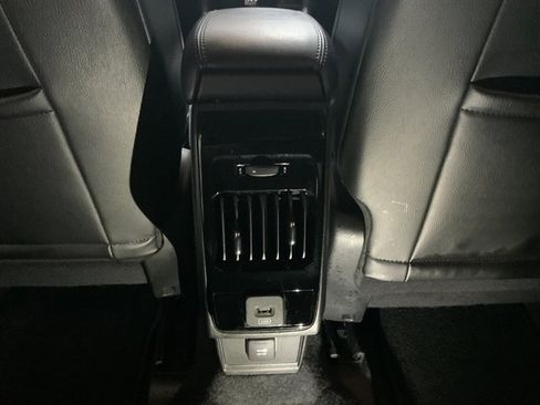 Used 2023 Jeep Compass Latitude image 17