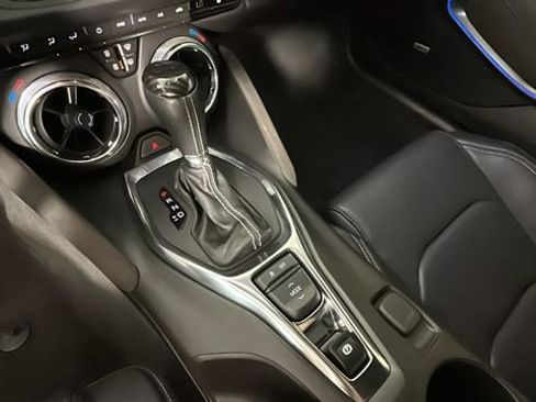 Used 2021 Chevrolet Camaro SS RWD image 30