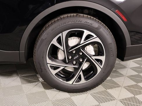 New 2026 Lincoln Nautilus Premier w/ Jet Appearance Package AWD/4WD image 18