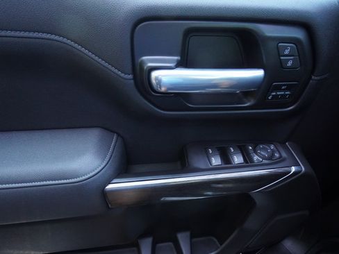 Used 2021 Chevrolet Silverado 1500 LTZ AWD/4WD image 14