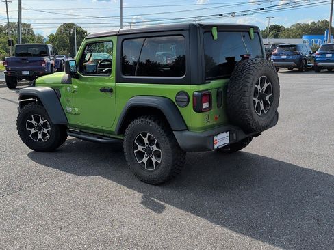 Used 2019 Jeep Wrangler Sport AWD/4WD image 5