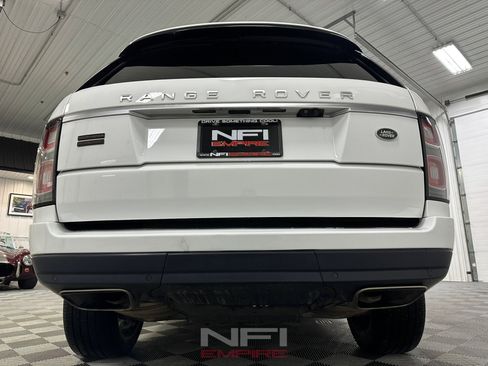 Used 2018 Land Rover Range Rover Supercharged image 20