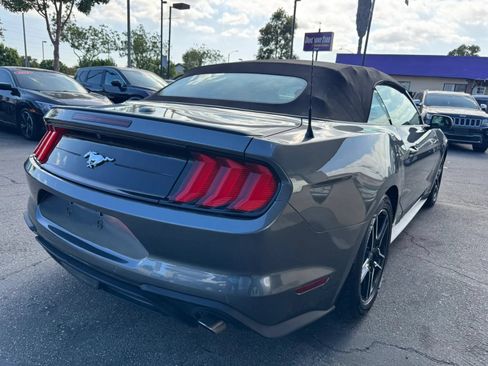 Used 2023 Ford Mustang Premium RWD image 5