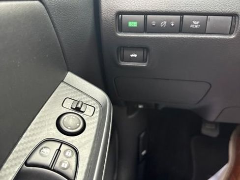 Certified 2025 Nissan Sentra S FWD image 26