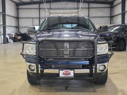 Used 2007 Dodge Ram 2500 Truck SLT image 2