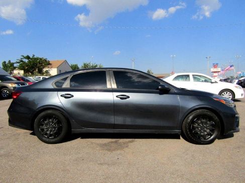 Used 2020 Kia Forte Sedan FWD image 5