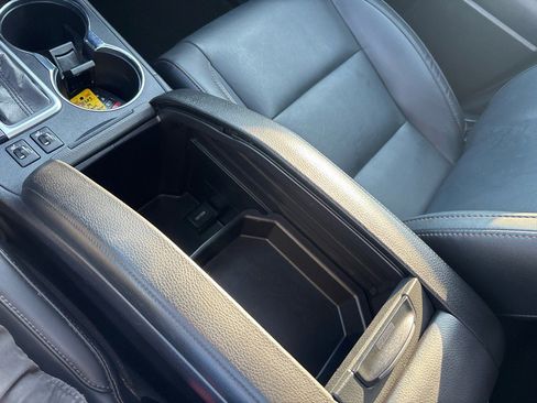 Used 2019 Toyota Highlander XLE image 26