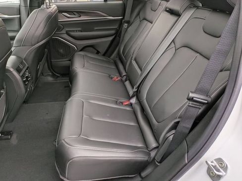 New 2026 Jeep Grand Cherokee Limited AWD/4WD image 31