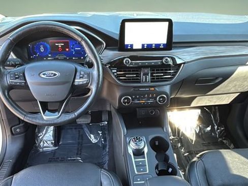 Used 2020 Ford Escape Titanium w/ Titanium Premium Package 2.0 image 15
