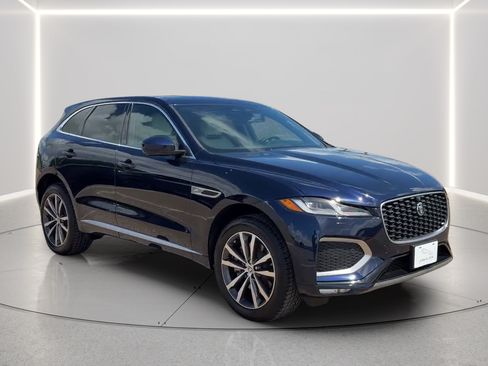 New 2026 Jaguar F-PACE R-Dynamic S AWD/4WD image 3