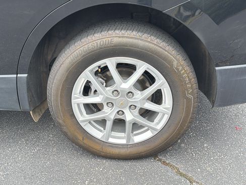 Used 2024 Chevrolet Equinox LT AWD/4WD image 20