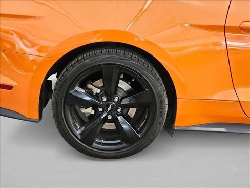 Used 2021 Ford Mustang GT w/ Equipment Group 301A RWD image 20